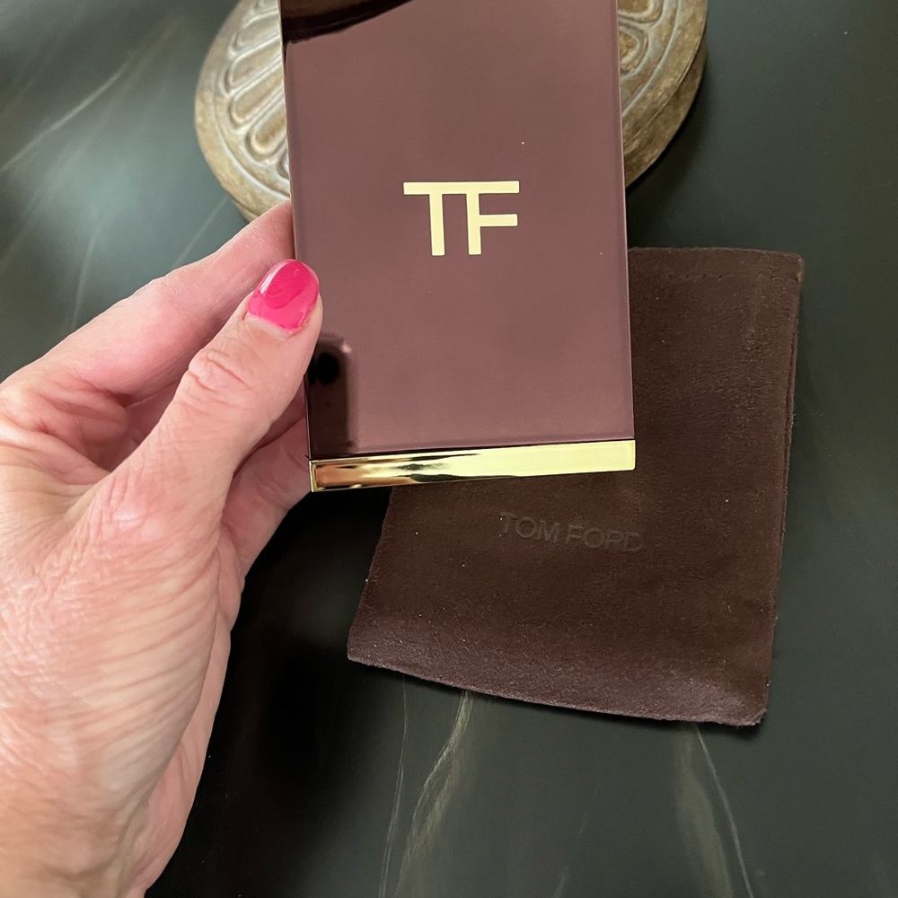 Tom Ford Shade & Illuminate Highlighting Duo Palette - Picture 5 of 6